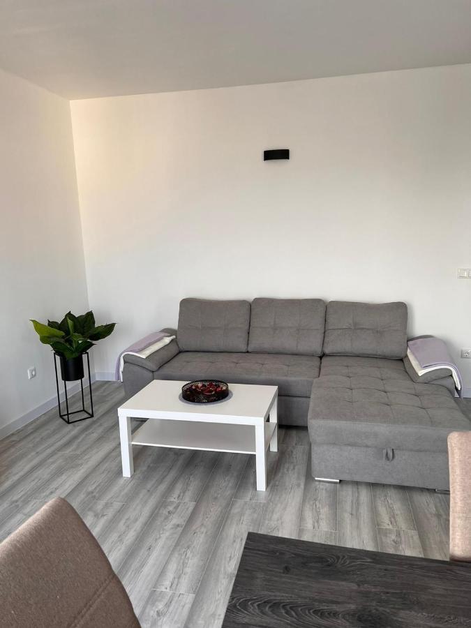 Apartment Lena Baška Voda Exteriér fotografie