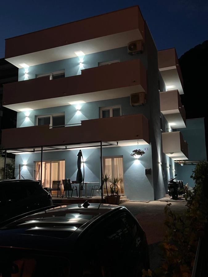 Apartment Lena Baška Voda Exteriér fotografie